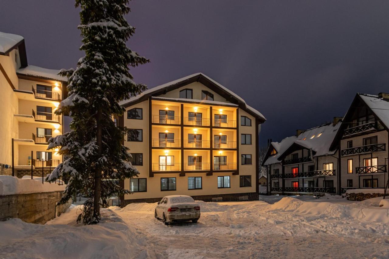 Madison Hotel Bukovel Exterior photo