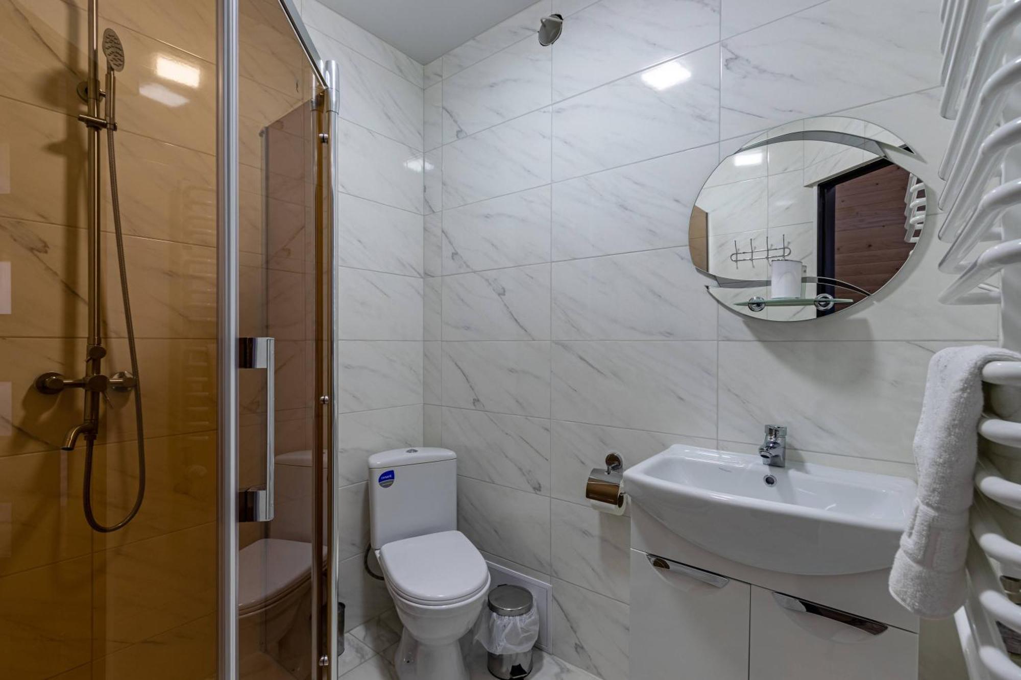 Madison Hotel Bukovel Room photo